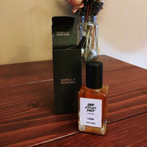 Lush 1000 kisses deep perfume